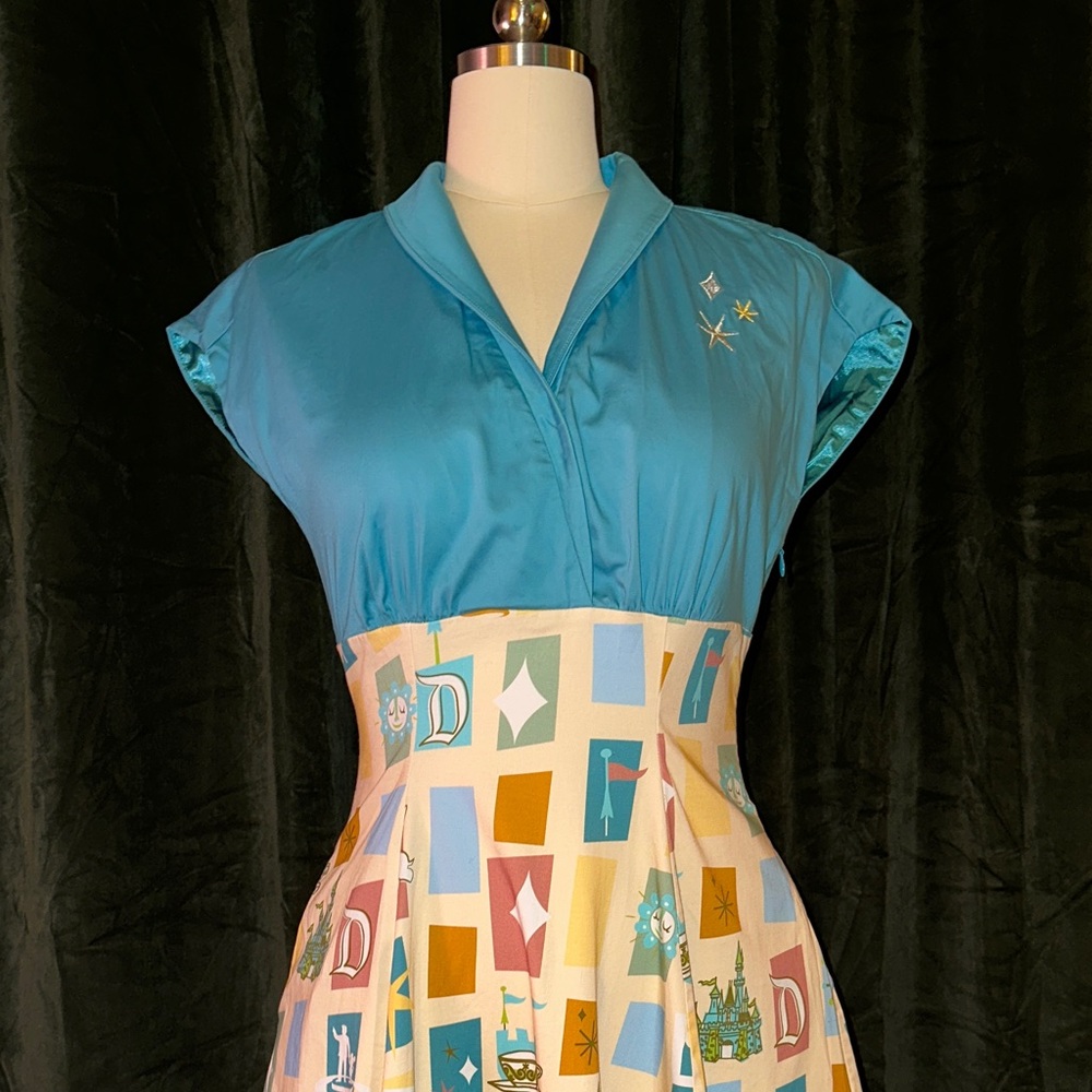 Disneyland Fantasy Land The Dress Shop
